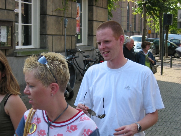 #12000 - Waar gaan we zitten.....