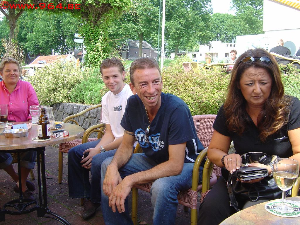 #12032 - Alex heeft grote honger