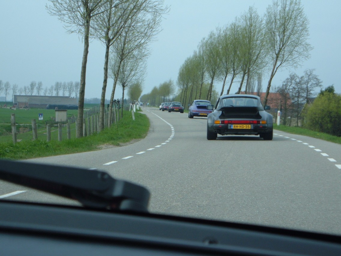 #16781 - follow de leader