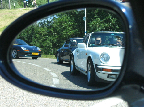 #18292 - Spiegeltje, spiegeltje aan de auto