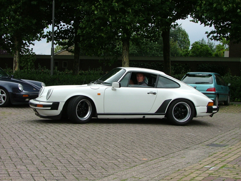 #20125 - Wit en laag