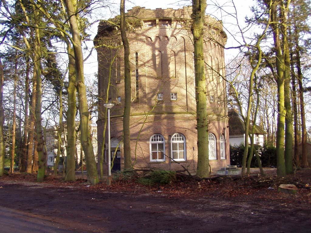#23718 - De watertoren waar de PFT dichtbij moest liggen #23718 - De watertoren waar de PFT dichtbij moest liggen