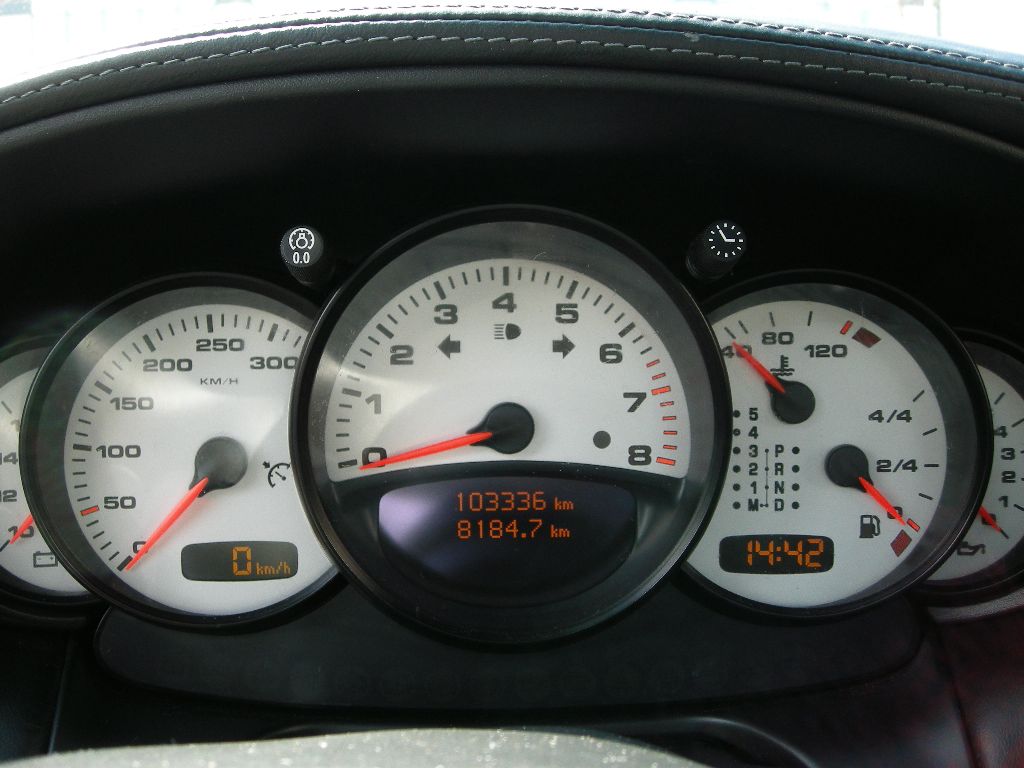 #34162 - Klokkenwinkel 996 Turbo PEF