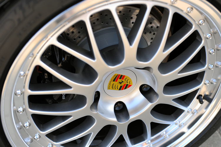 #48406 - Porsche AJM