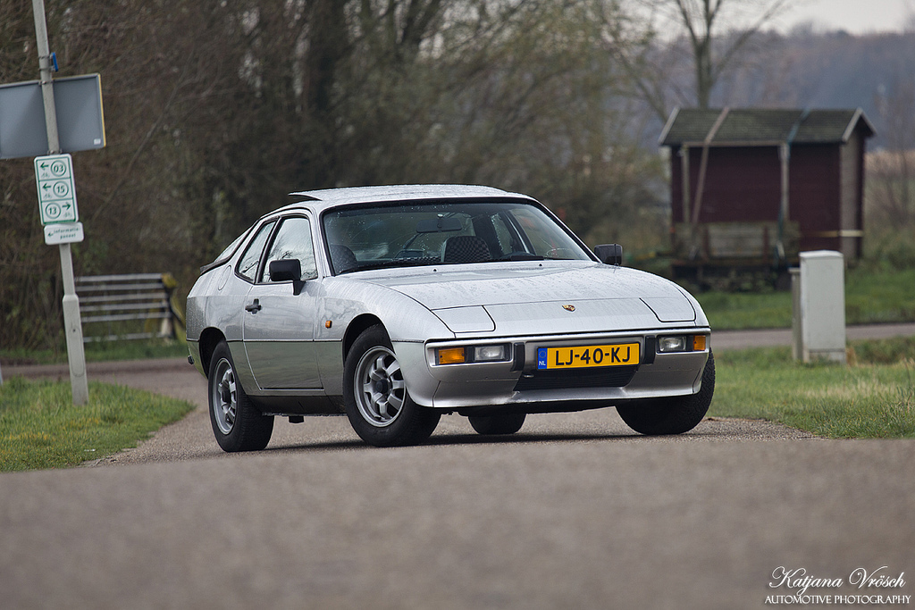 #49713 - porsche 924