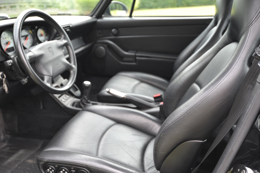 #51894 - interieur 4s