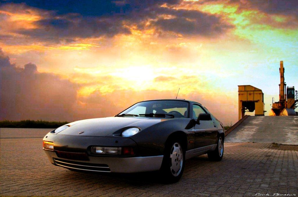 #52274 - Porsche 928 S4 1989