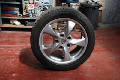 Wielen.jpg (101.22 KiB) 892 keer bekeken Wielen.jpg