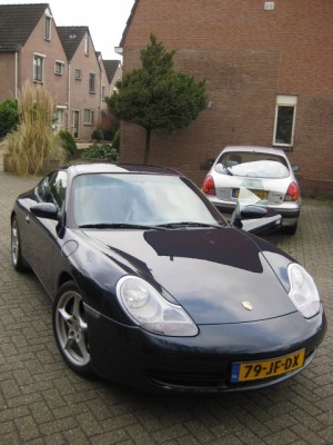 Porsche en kerstborrel 110.jpg (124.13 KiB) 7761 keer bekeken Porsche en kerstborrel 110.jpg