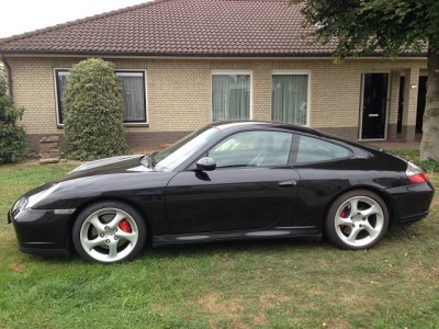 porsche 911.jpg (170.56 KiB) 5423 keer bekeken porsche 911.jpg