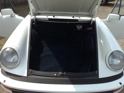 911 luggage compartment.JPG