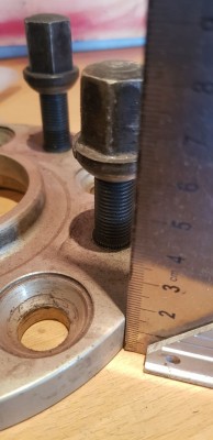 spacers.jpg (141.04 KiB) 1716 keer bekeken spacers.jpg