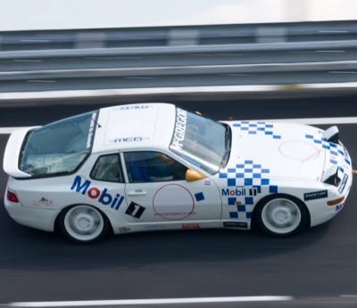 944 race.jpg (136.09 KiB) 1315 keer bekeken 944 race.jpg