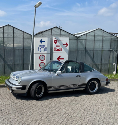 Porsche 911 SC Targa 1978 L-003-XD 2.JPG (148.16 KiB) 15099 keer bekeken Porsche 911 SC Targa 1978 L-003-XD 2.JPG